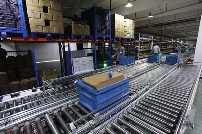 敢闖一片新天地 數(shù)字化浪潮下的現(xiàn)代倉儲物流變革